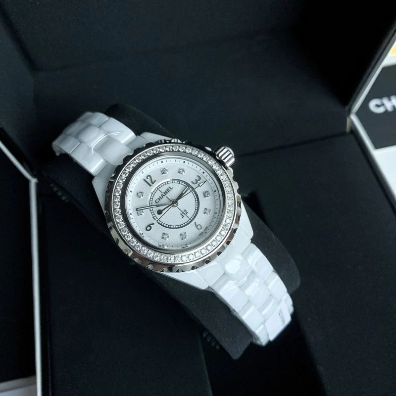 WaterResistant CHANEL Watches 181290