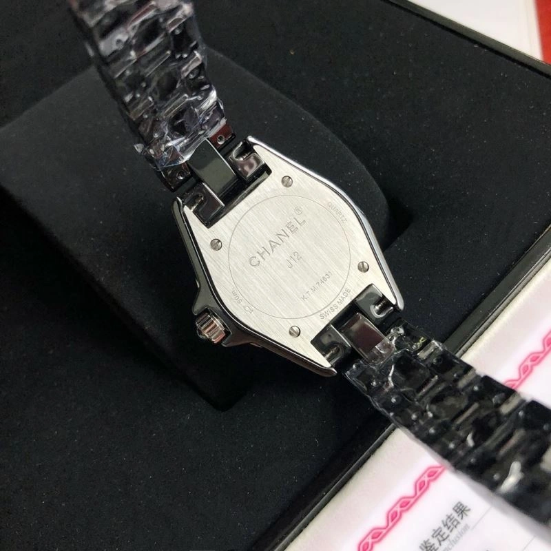 CHANEL Watches Compact 181287