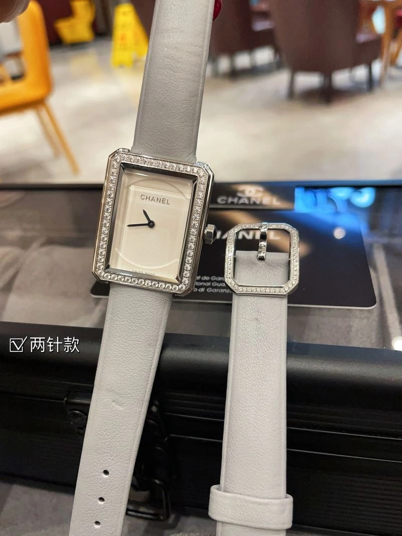 CHANEL Watches Comfortable 181276