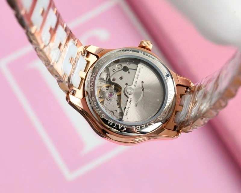 Tailored CHANEL Watches 181265