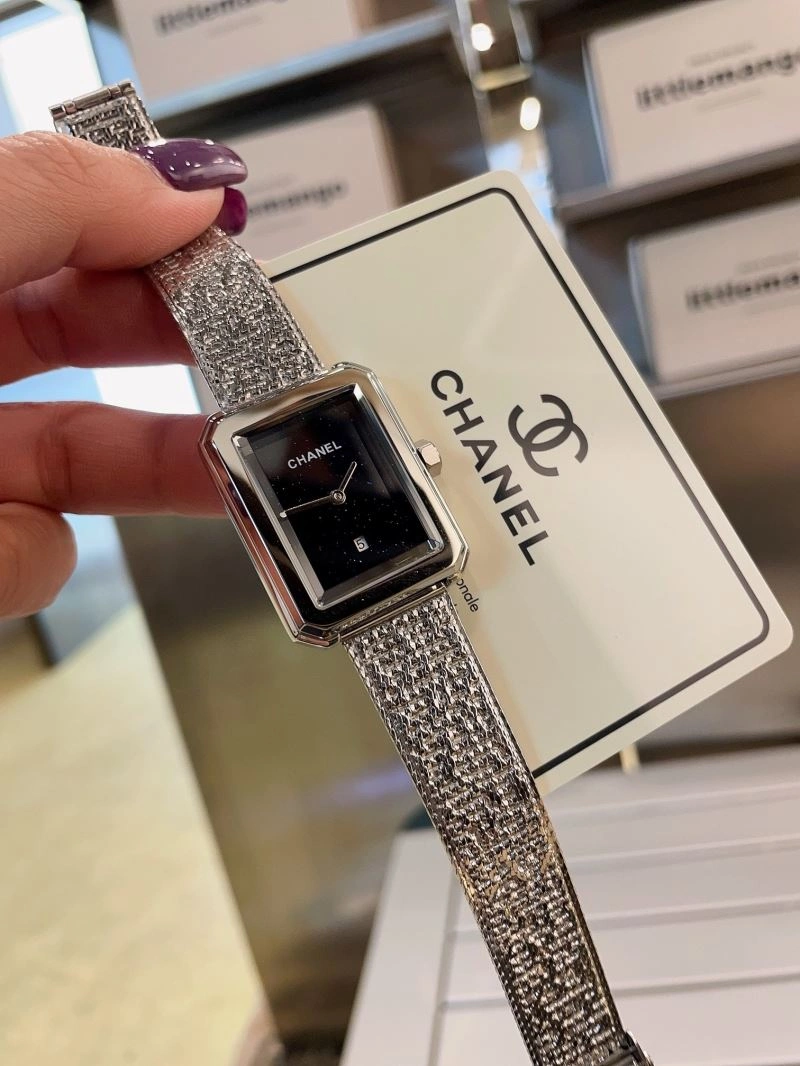 Attractive CHANEL Watches 181247