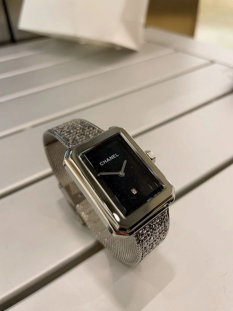 Attractive CHANEL Watches 181247