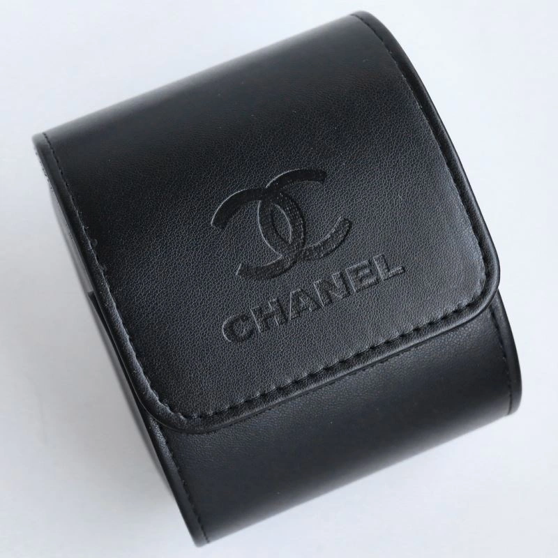 Contemporary CHANEL Watches 181253
