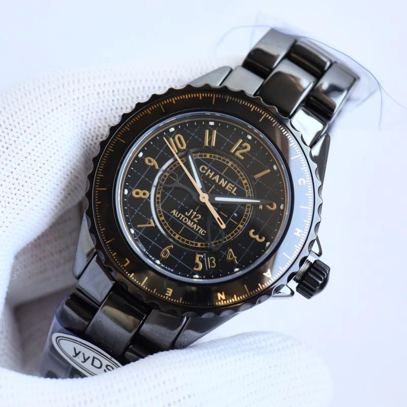Contemporary CHANEL Watches 181253