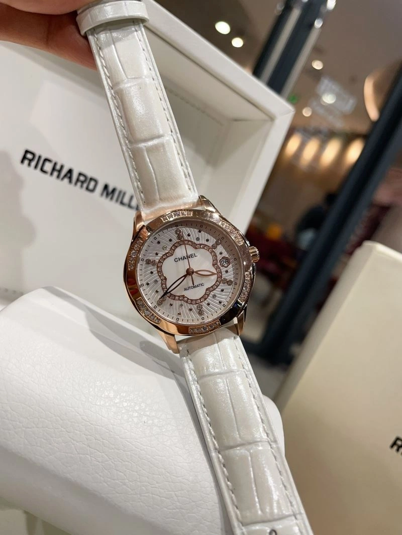 CHANEL Watches Durable 181261