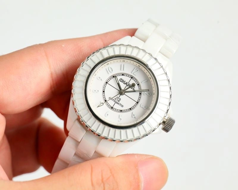 CHANEL Watches Snug 181245
