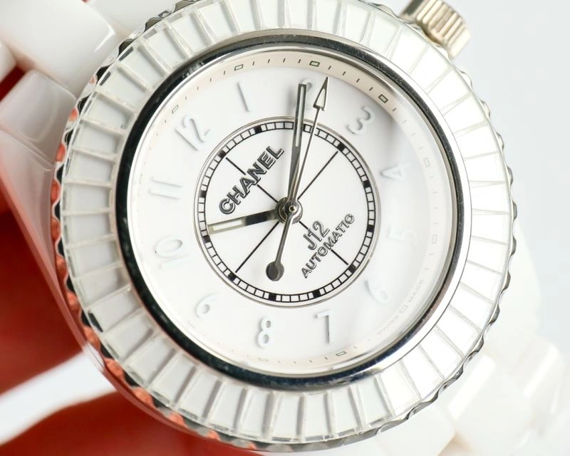 CHANEL Watches Snug 181245