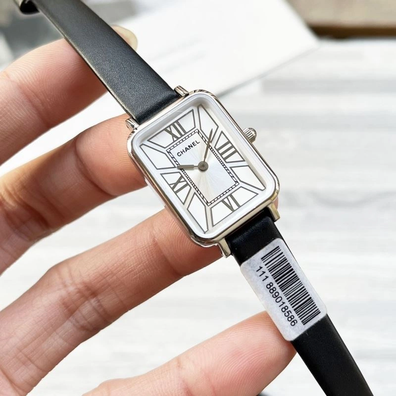 WellDesigned CHANEL Watches 181232