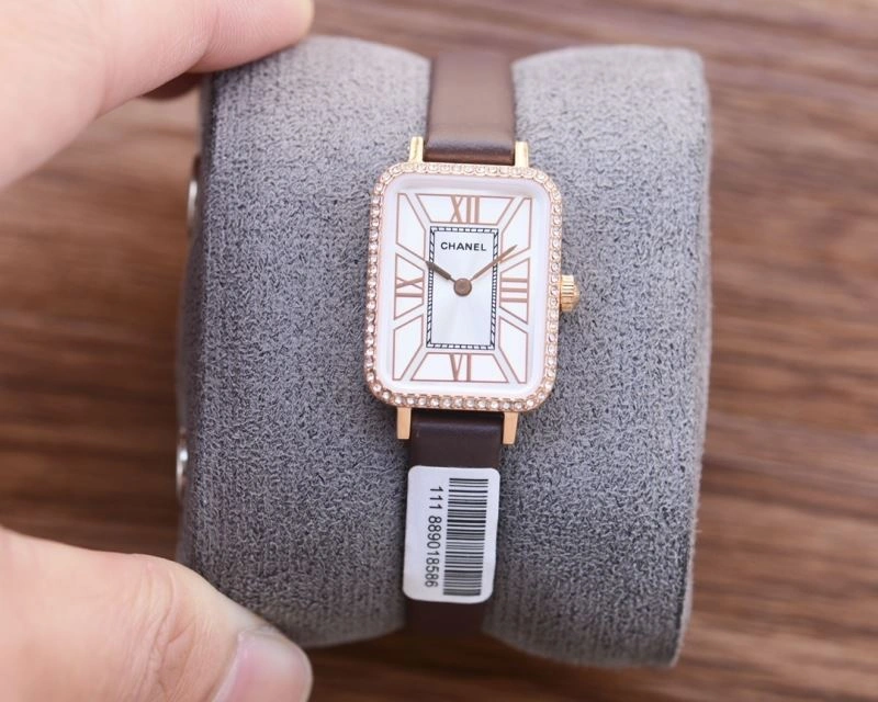 Unisex CHANEL Watches 181239