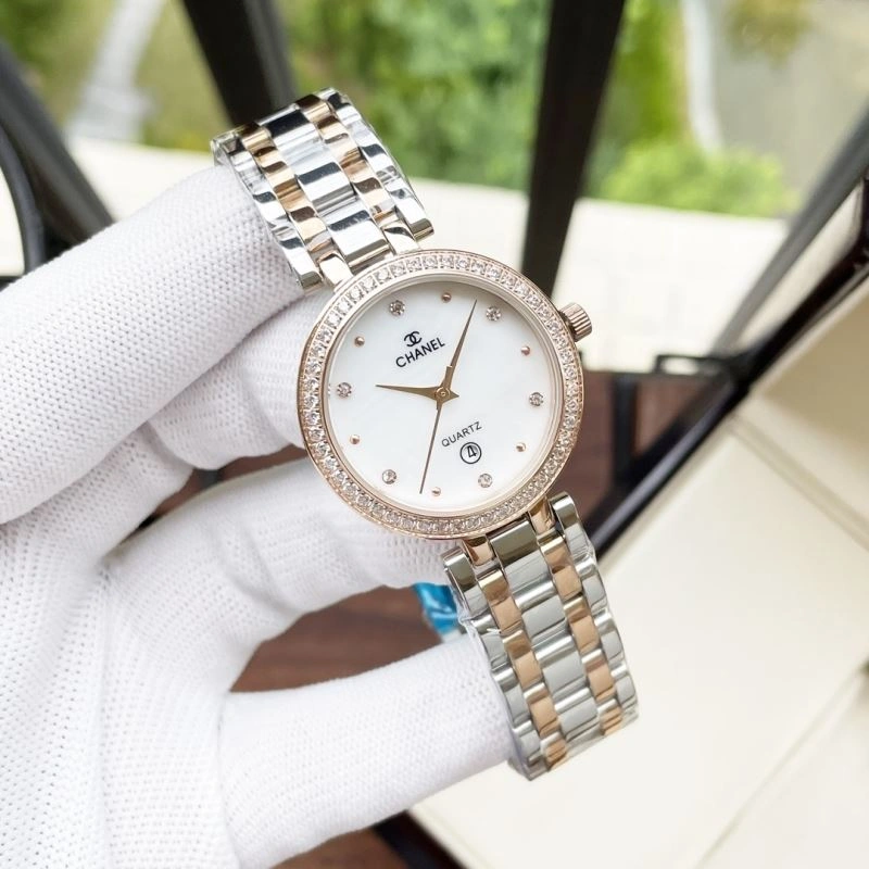Sleek CHANEL Watches 181228