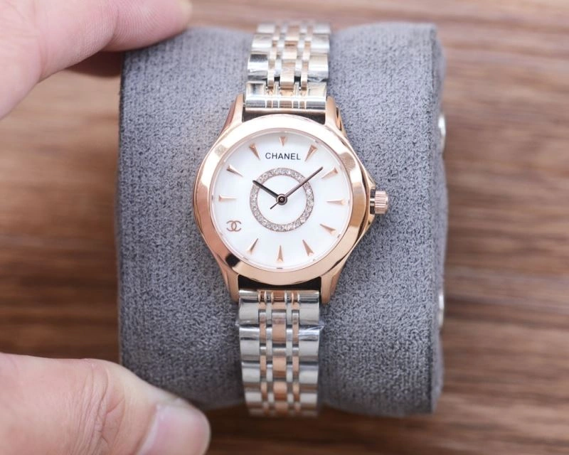 Thermal CHANEL Watches 181226