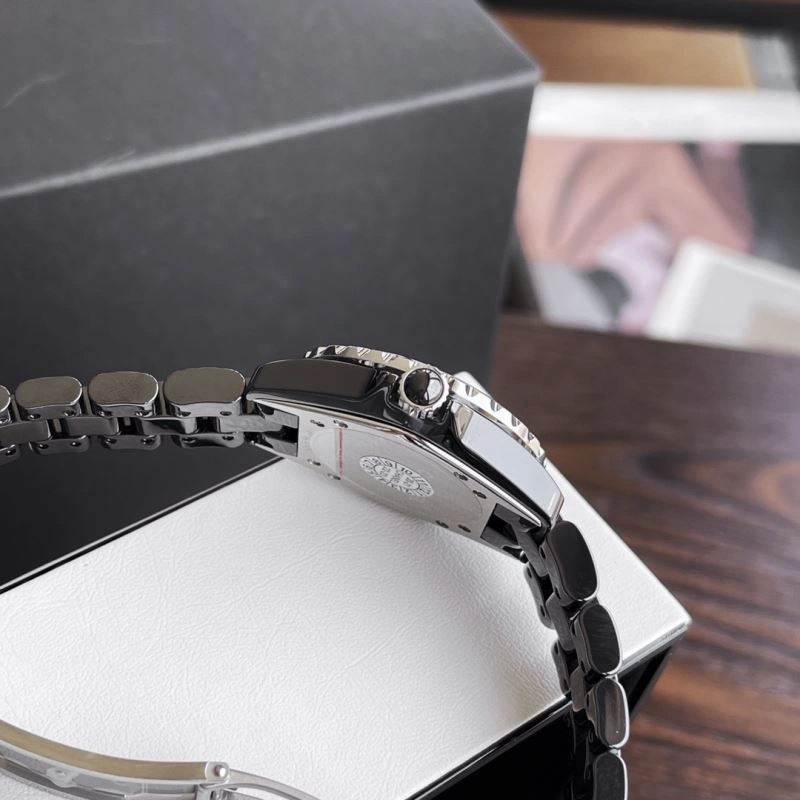 CHANEL Watches ModernLook 181200