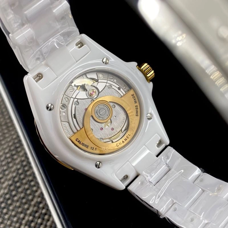 Tailored CHANEL Watches 181196