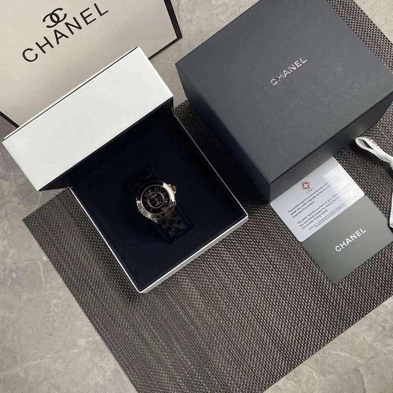 Durable CHANEL Watches 181194