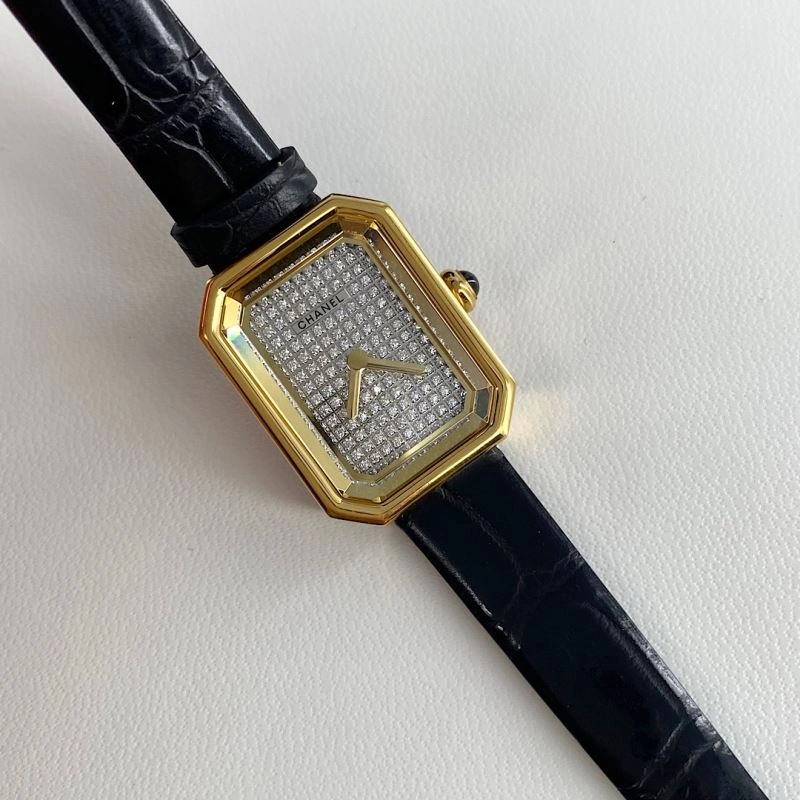 CHANEL Watches Youthful 181216