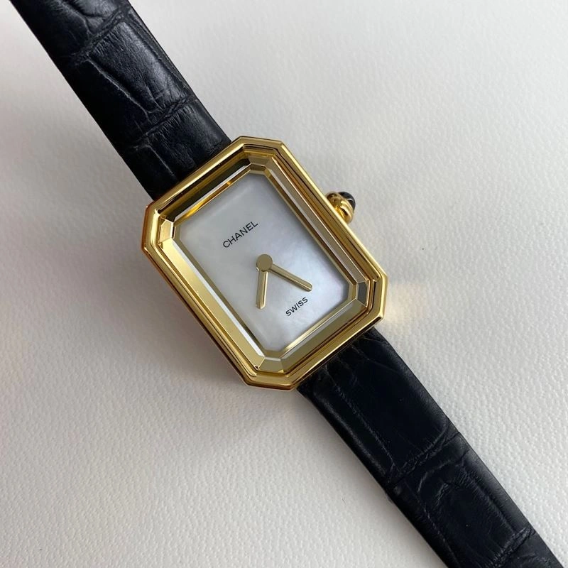 CHANEL Watches Colorful 181198