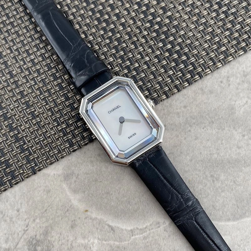 MultiPurpose CHANEL Watches 181201