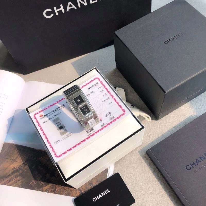 CHANEL Watches Durable 181204