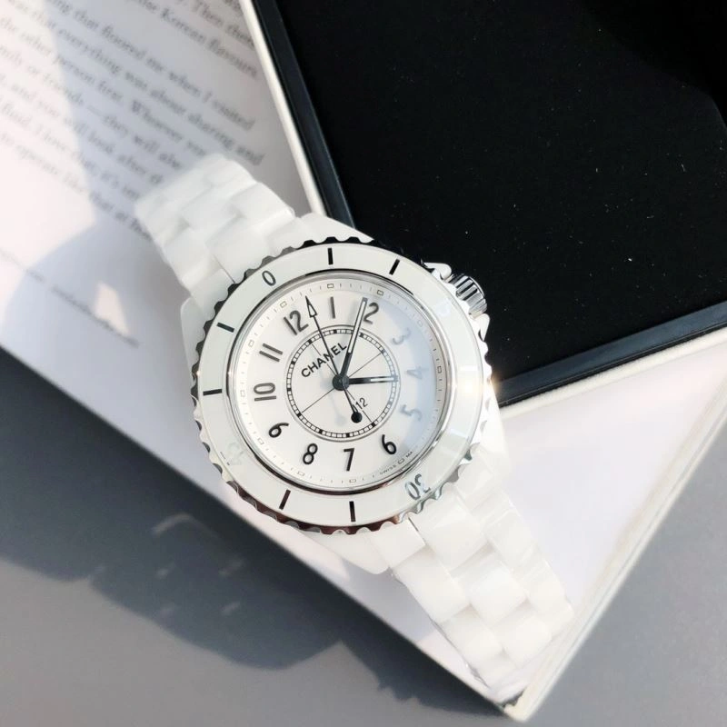 Colorful CHANEL Watches 181213