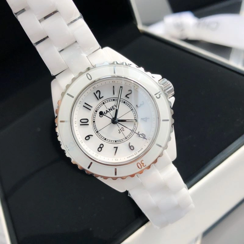 Colorful CHANEL Watches 181213