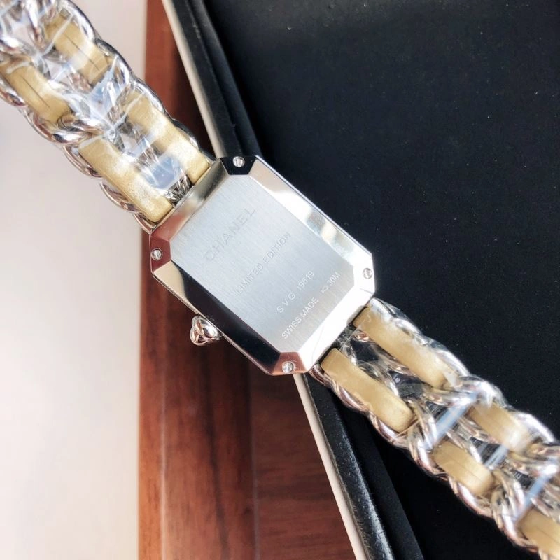 CHANEL Watches Sleek 181199