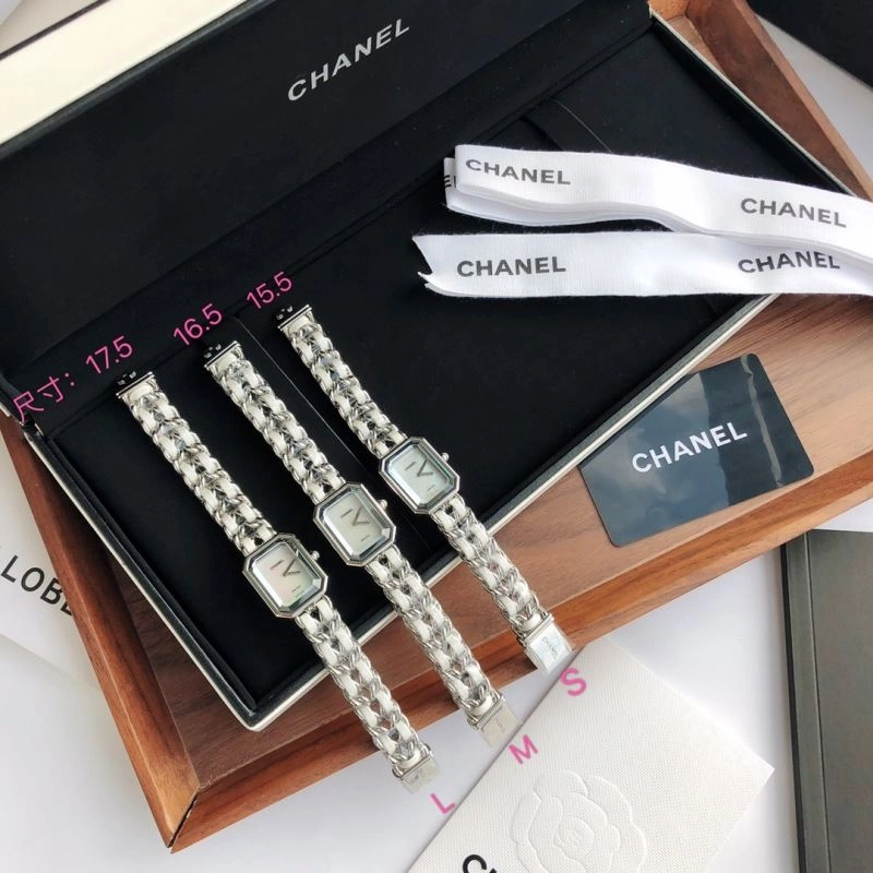 ModernLook CHANEL Watches 181203