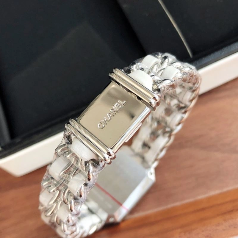 ModernLook CHANEL Watches 181203
