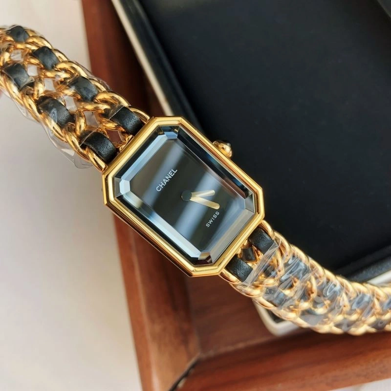 UrbanStyle CHANEL Watches 181207