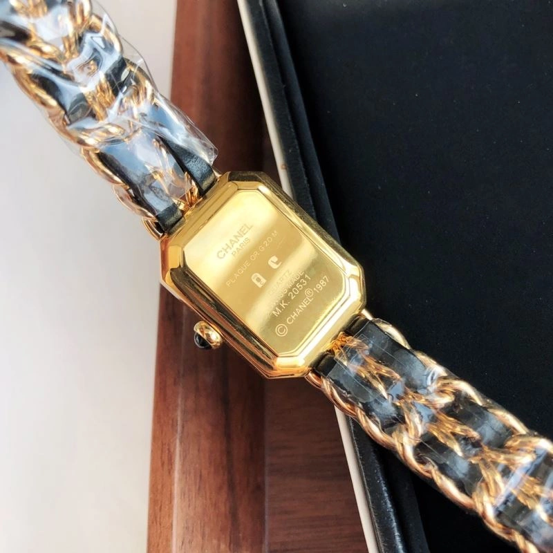 UrbanStyle CHANEL Watches 181207