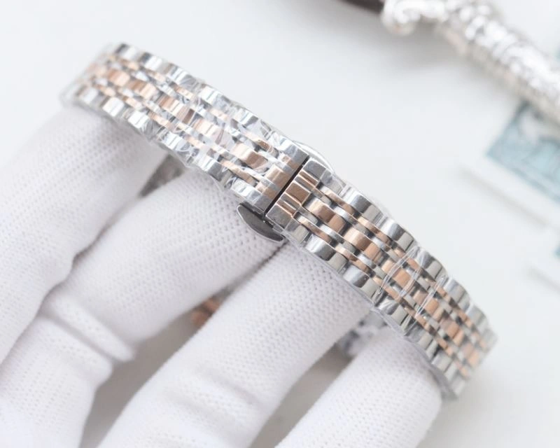 Stylish CHANEL Watches 181193