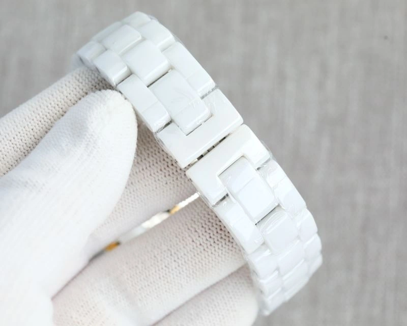 Premium CHANEL Watches 181184