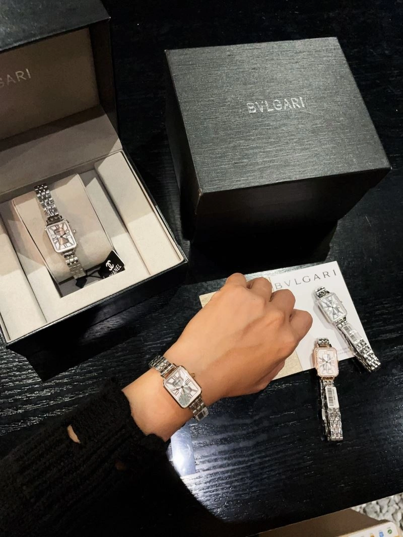 Sleek CHANEL Watches 181180