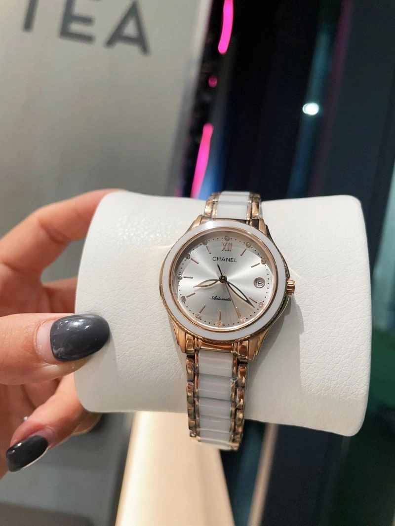 Timeless CHANEL Watches 181178