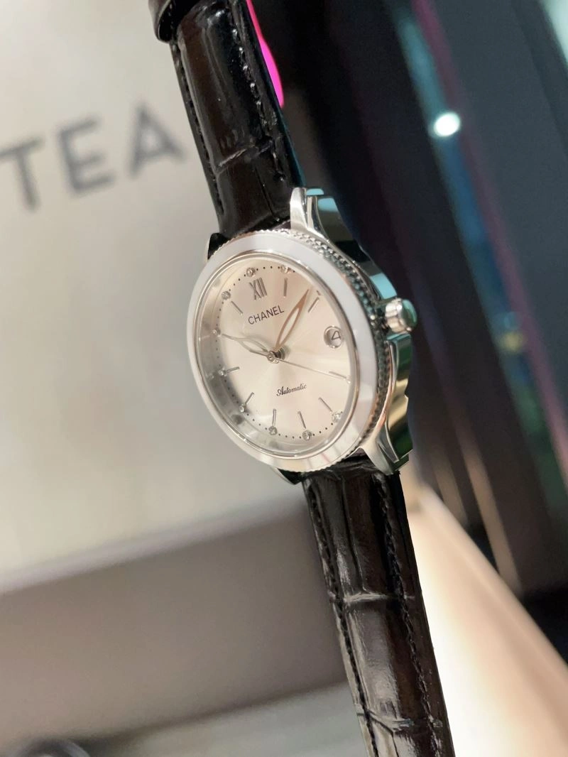 CHANEL Watches DailyWear 181175