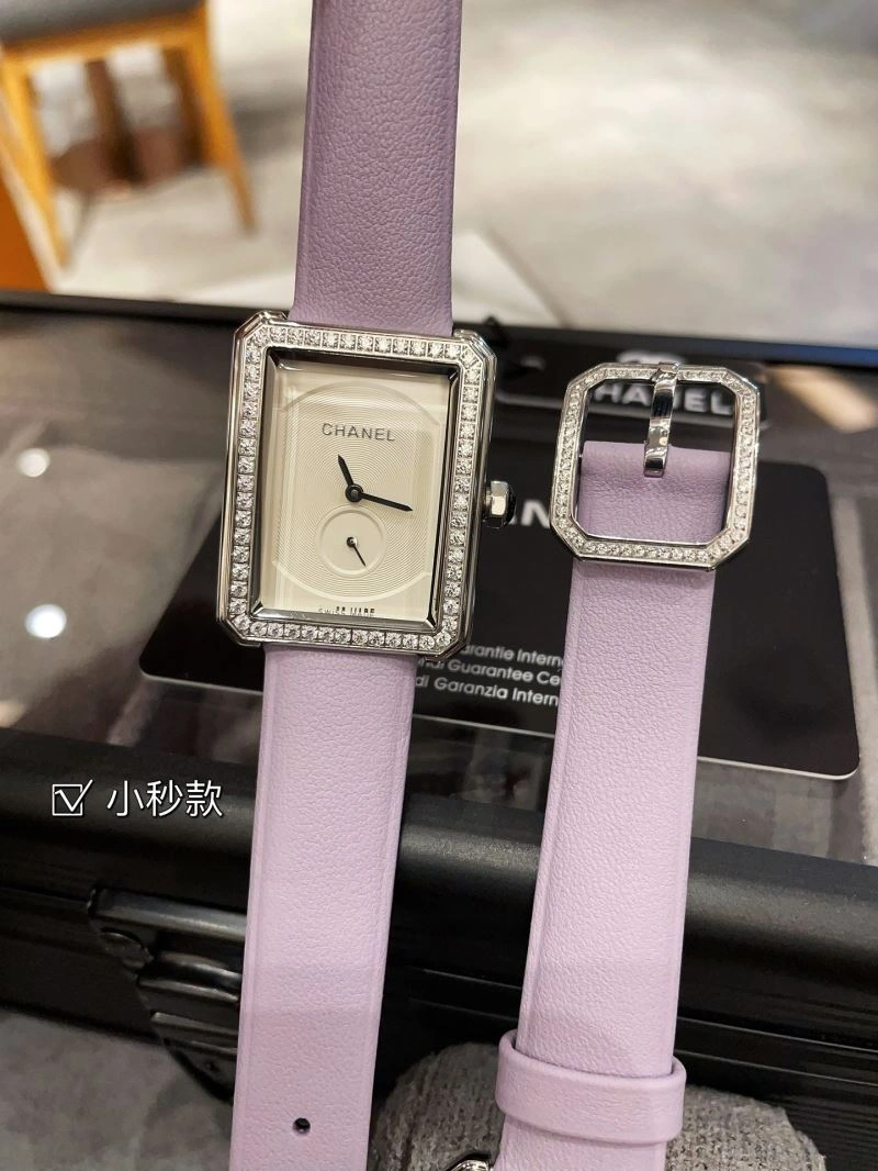 Contemporary CHANEL Watches 181165