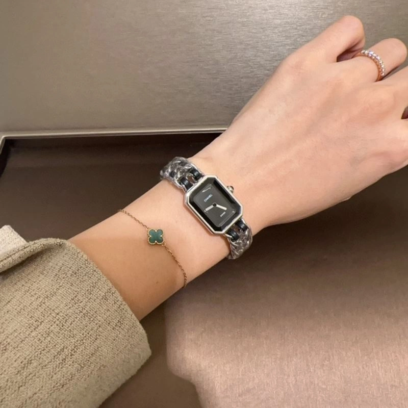 CHANEL Watches Lightweight 181158