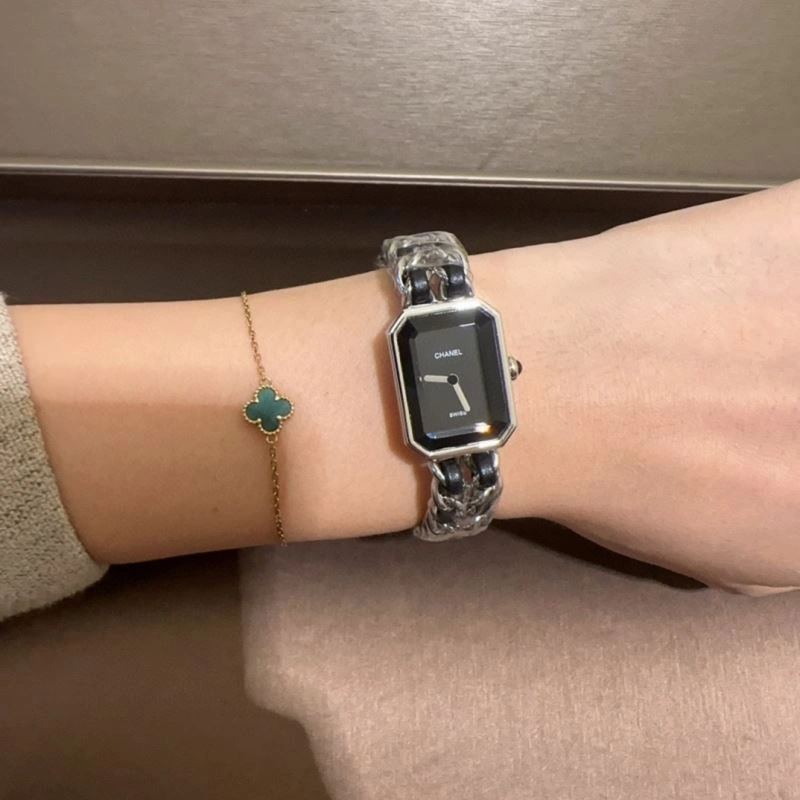 CHANEL Watches Lightweight 181158