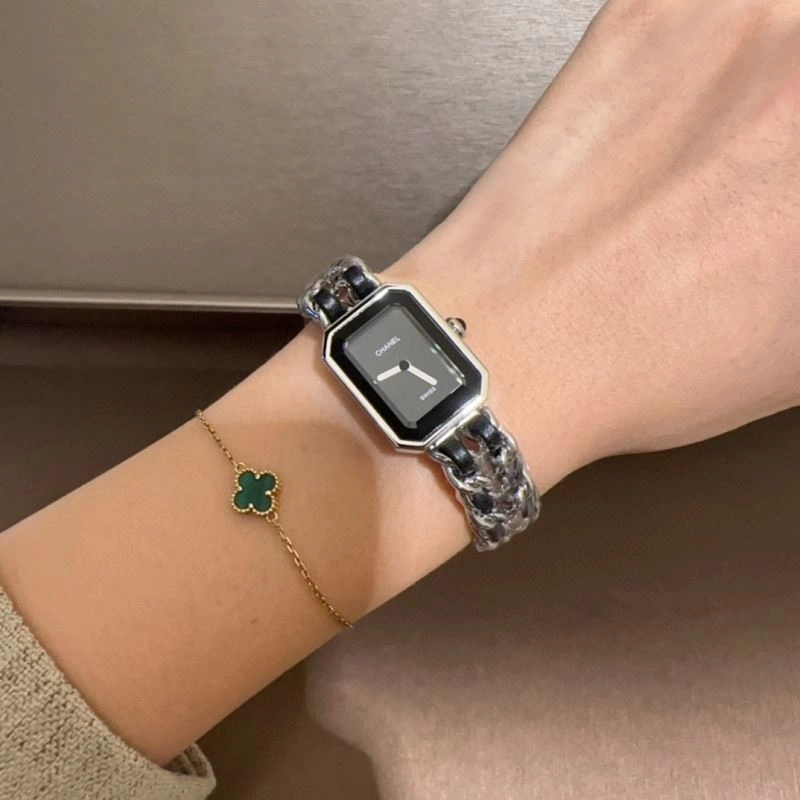 CHANEL Watches Lightweight 181158