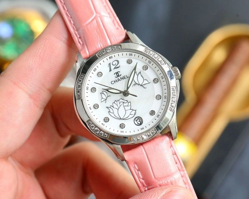 ComfortFit CHANEL Watches 181171
