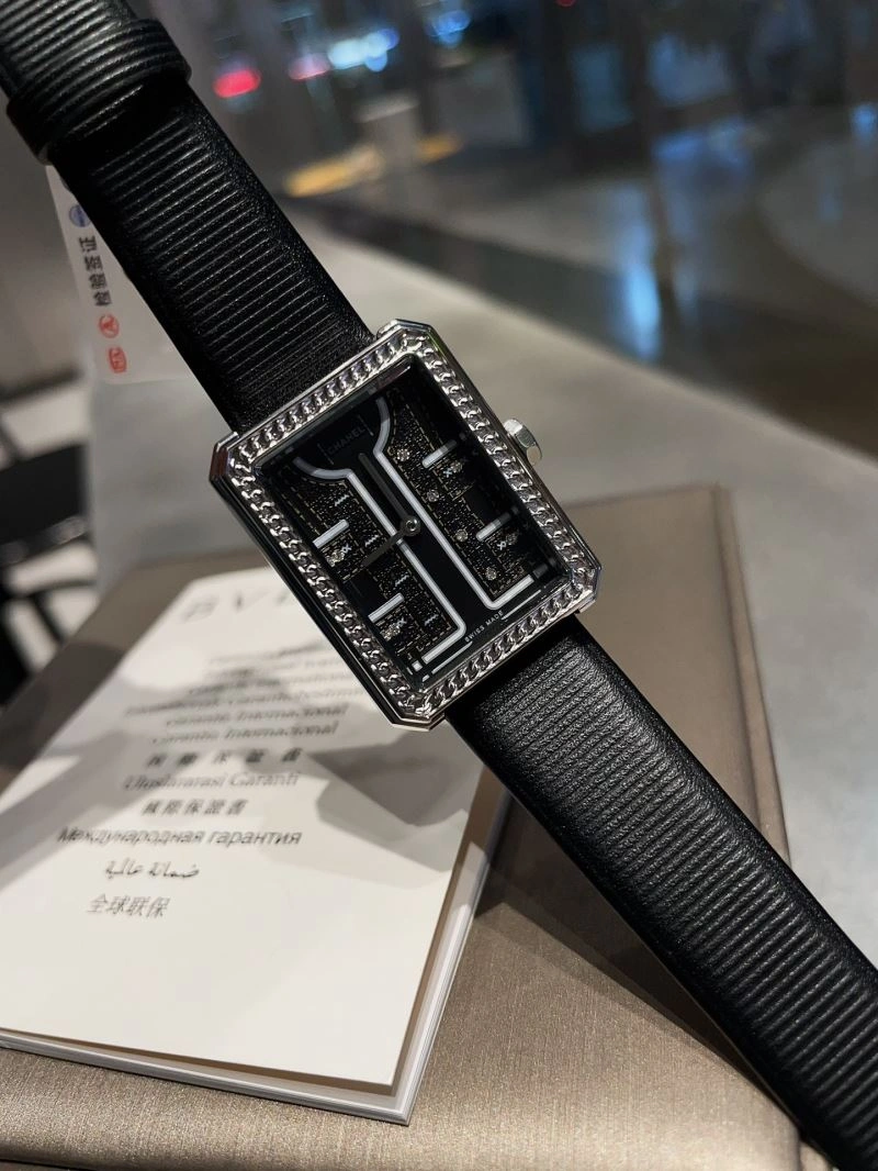 CHANEL Watches Fashionable 181163