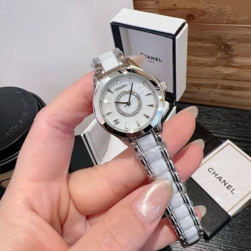 AllSeason CHANEL Watches 181154