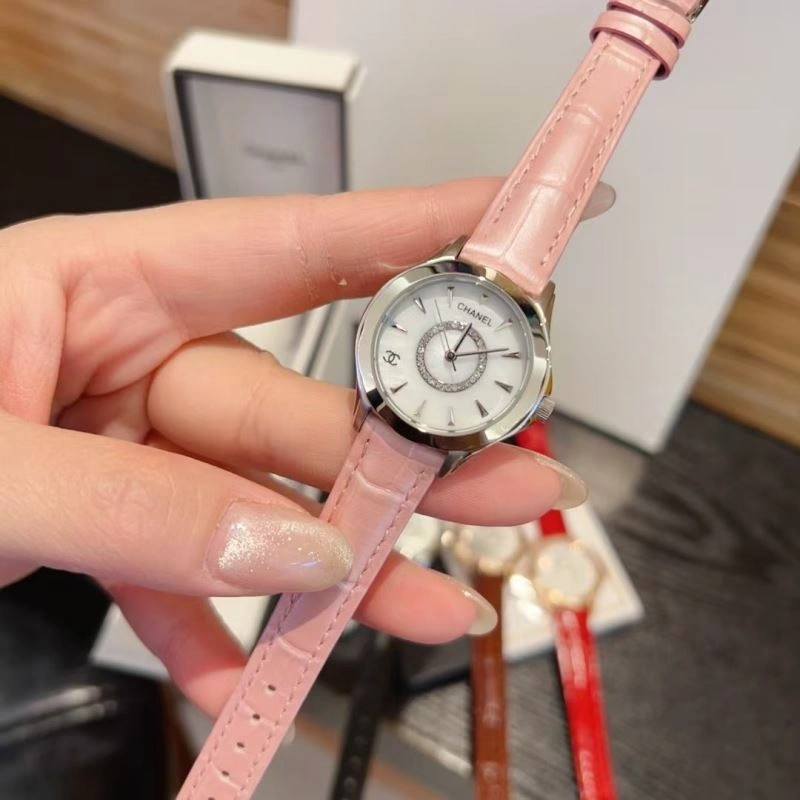 Soft CHANEL Watches 181157
