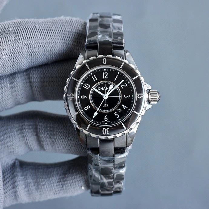 Flexible CHANEL Watches 181401