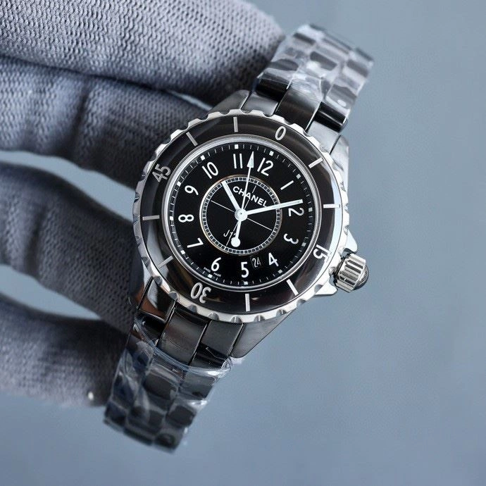 Flexible CHANEL Watches 181401