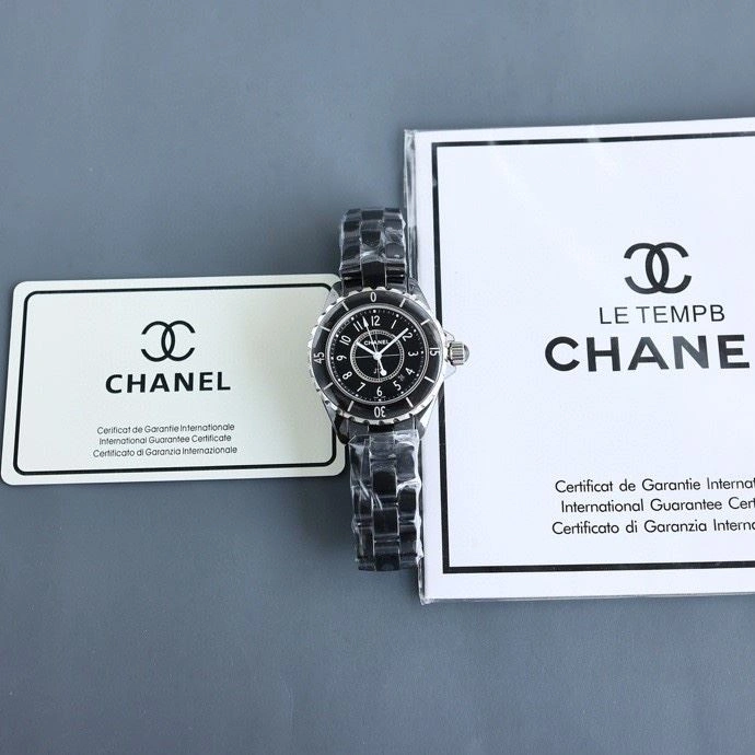 Flexible CHANEL Watches 181401
