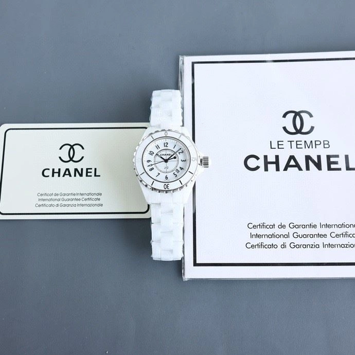 Youthful CHANEL Watches 181394
