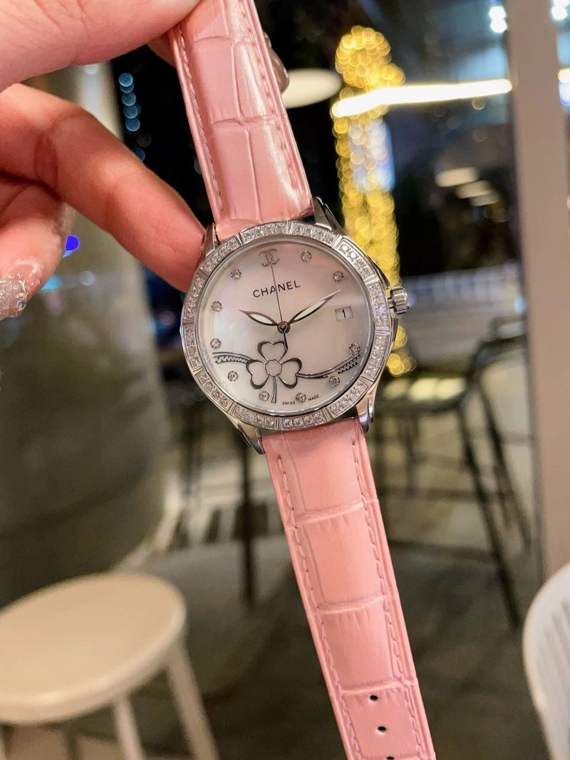 Youthful CHANEL Watches 181424