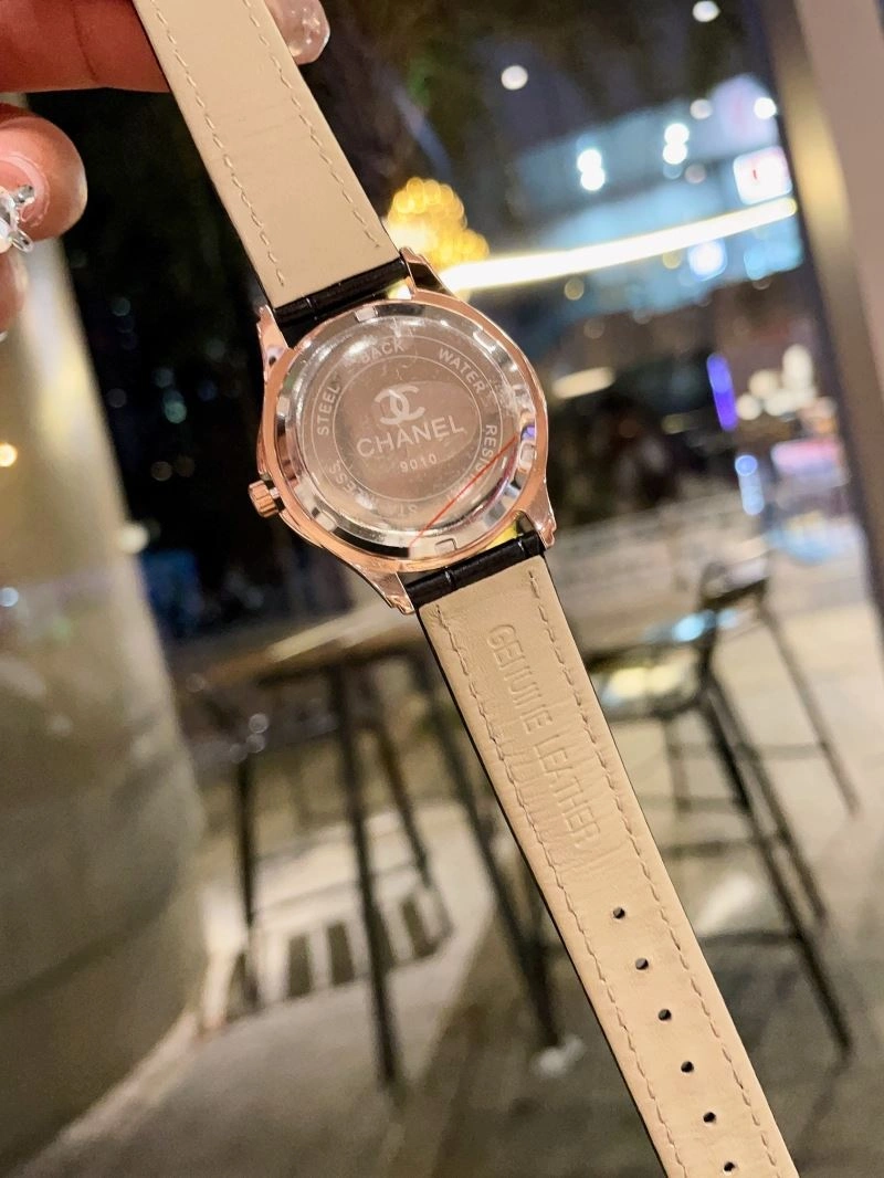 Youthful CHANEL Watches 181424