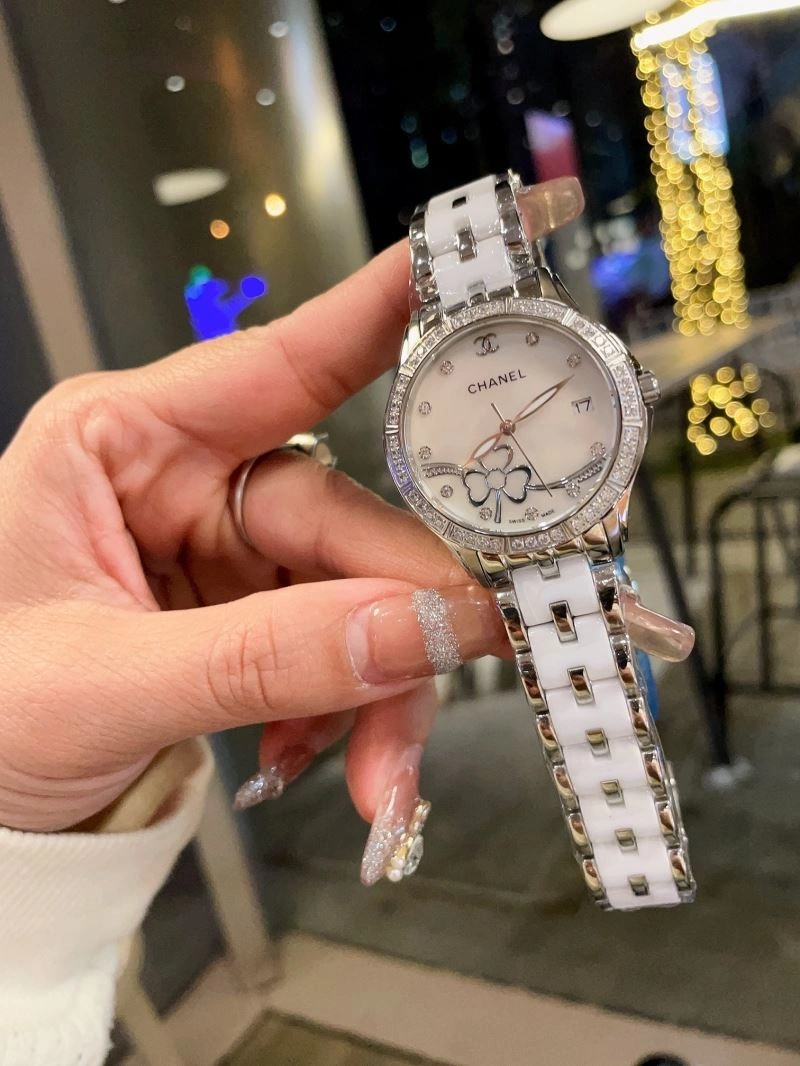 WrinkleFree CHANEL Watches 181398