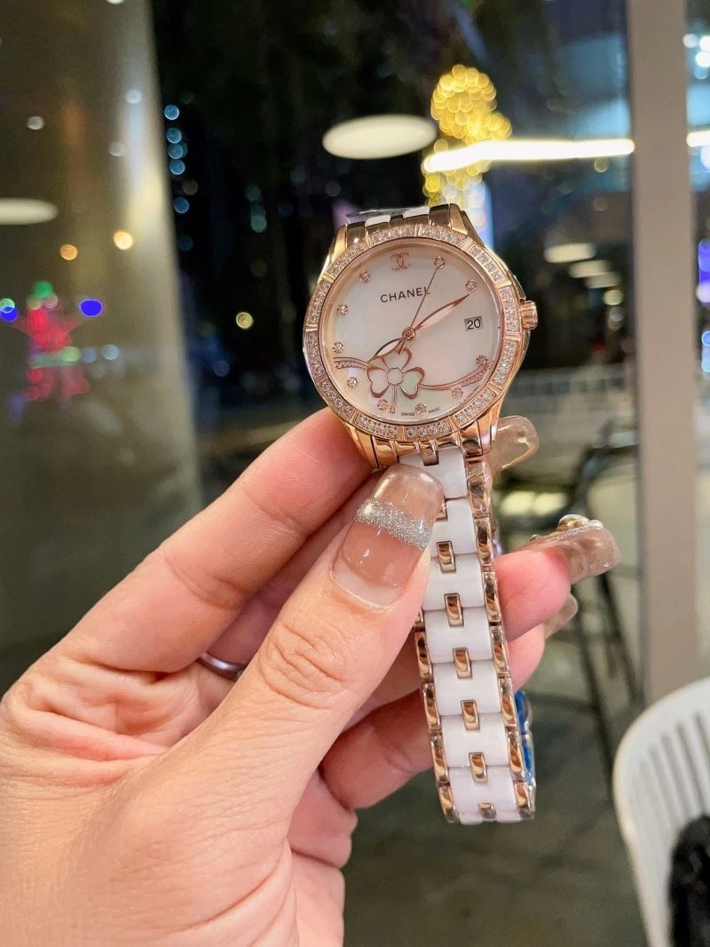 WrinkleFree CHANEL Watches 181398